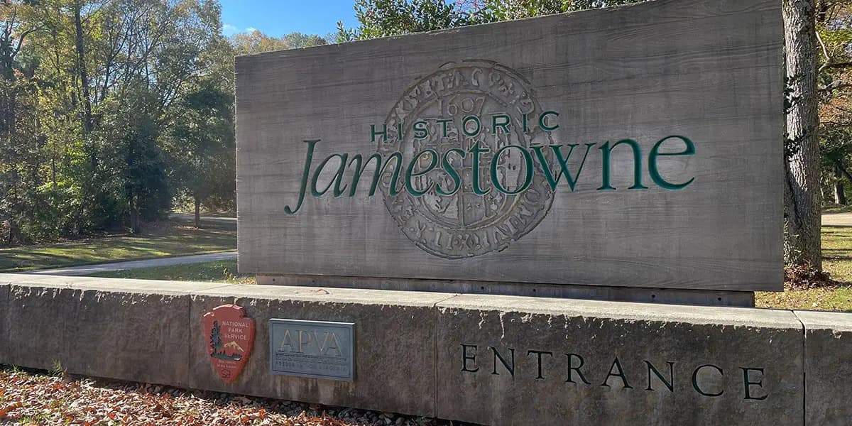 Entry sign for Historic Jamestowne.